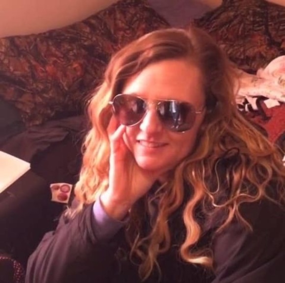 Meet your Posher, Chasity - Picture 1 of 1